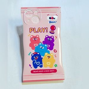 Play I phone 14 jelly case.